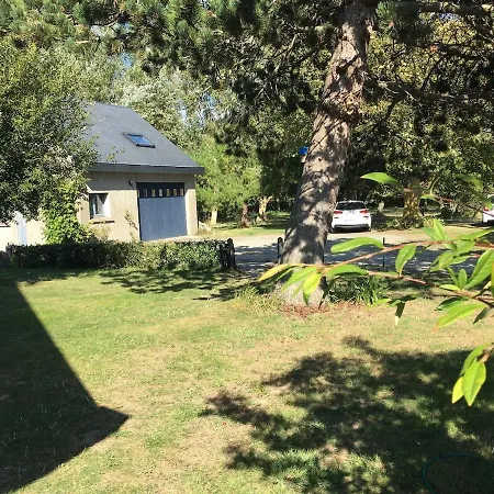 Du Mont Saint Michel Сasa de vacaciones Genêts